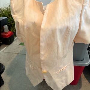 Women's Cream Blazer p11